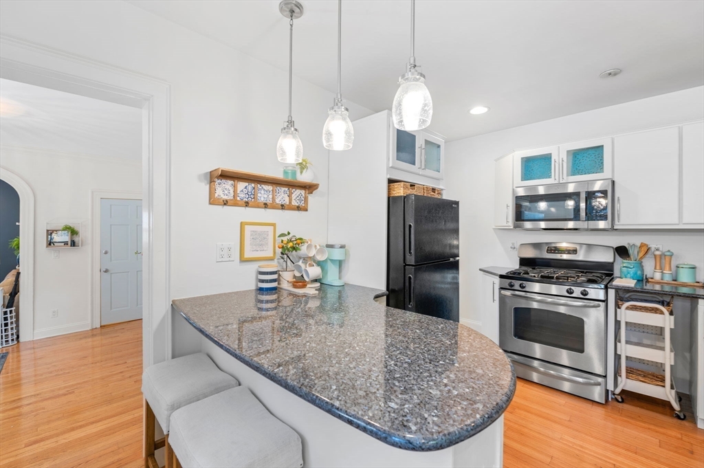 29 Front St # 1, Marblehead Unit: 1