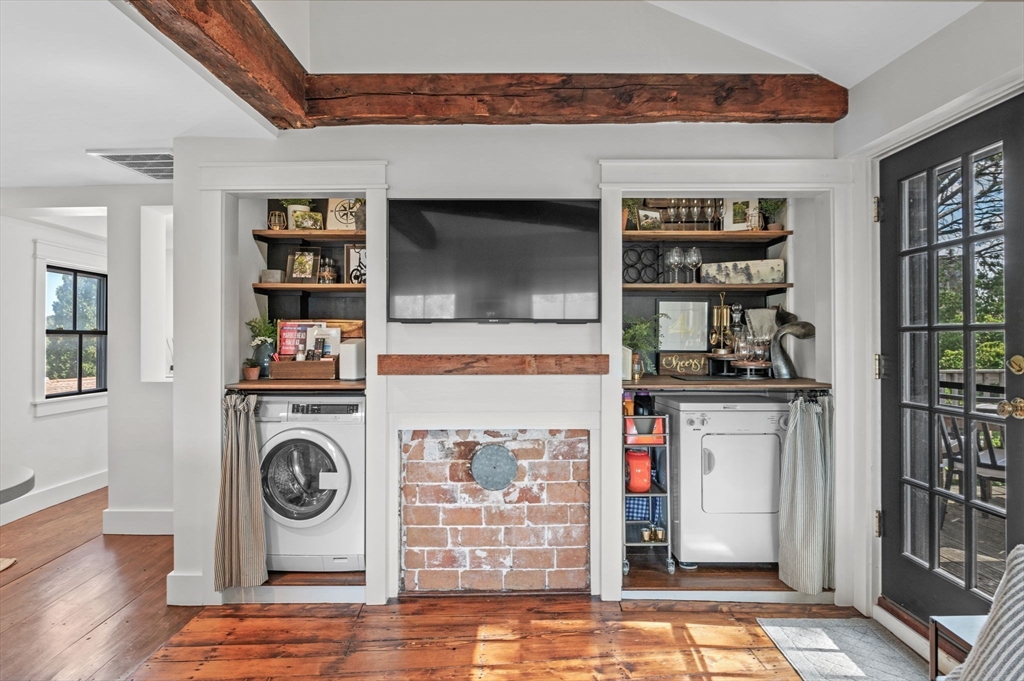 29 Front St # 3, Marblehead Unit: 3