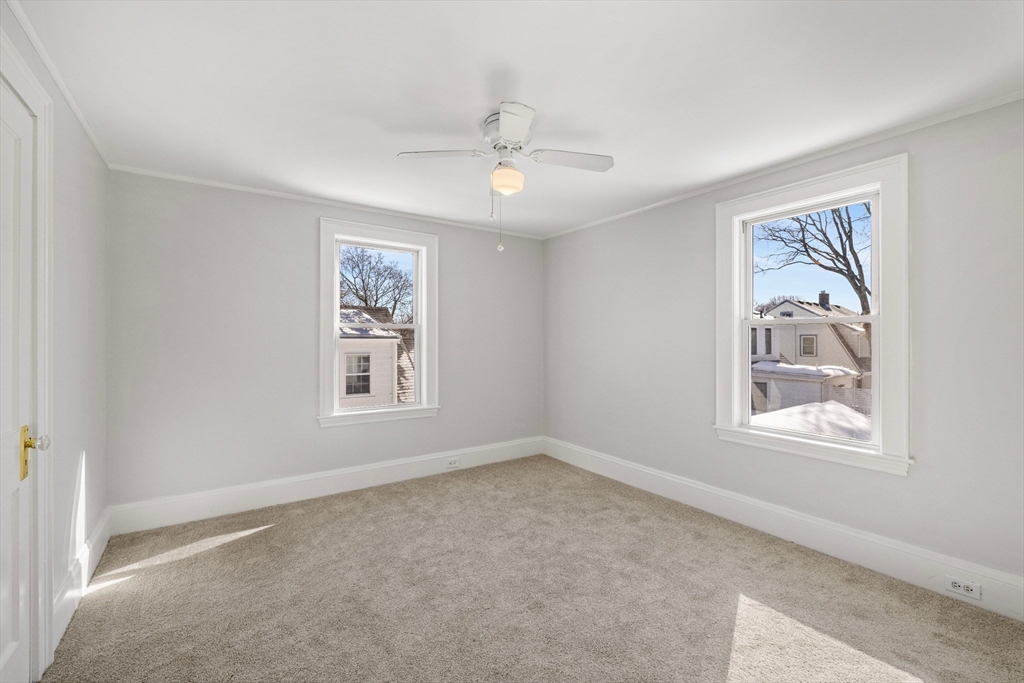 34 Lafayette St