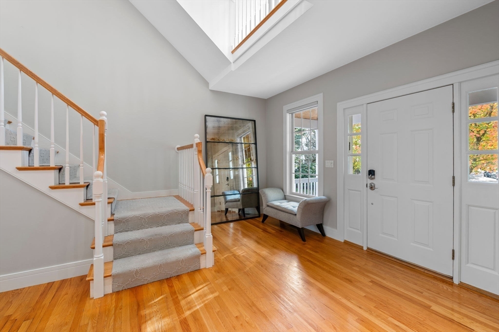 15 Westport Ln