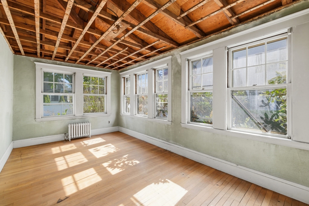 9 Cedar St
