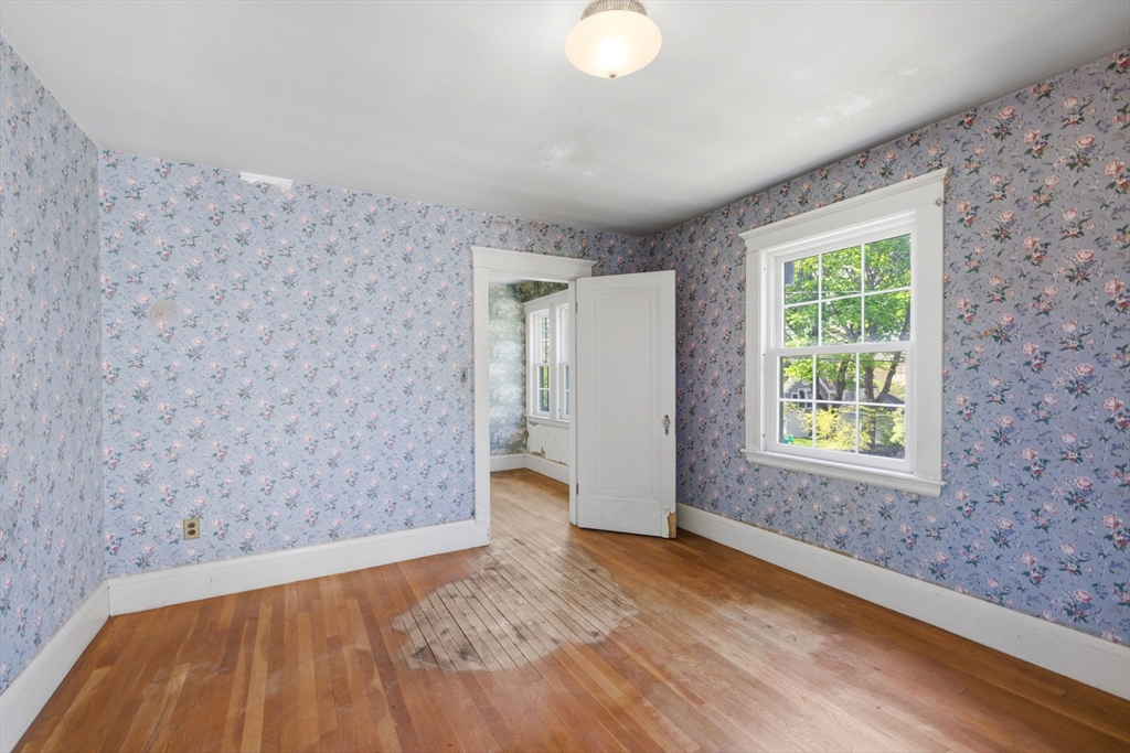 9 Cedar St
