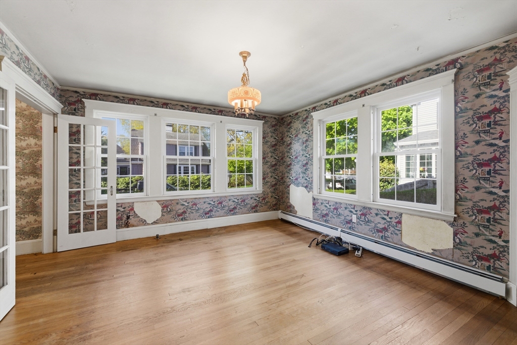 9 Cedar St
