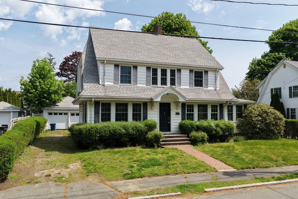 9 Cedar St