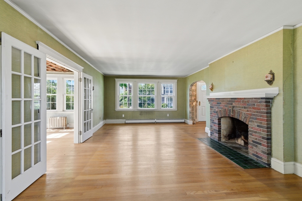 9 Cedar St