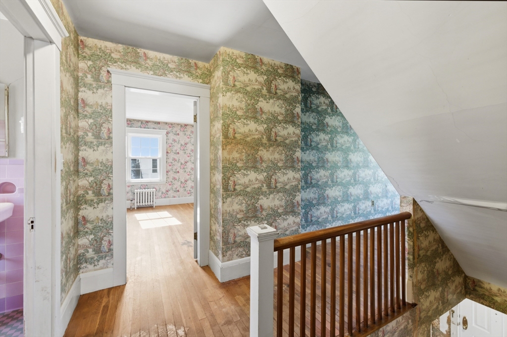 9 Cedar St