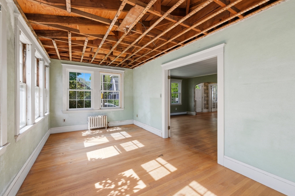 9 Cedar St