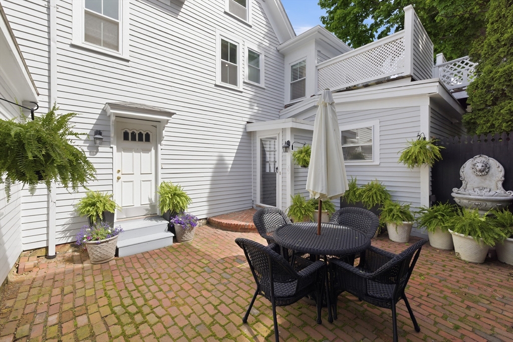 55 Lincoln Avenue