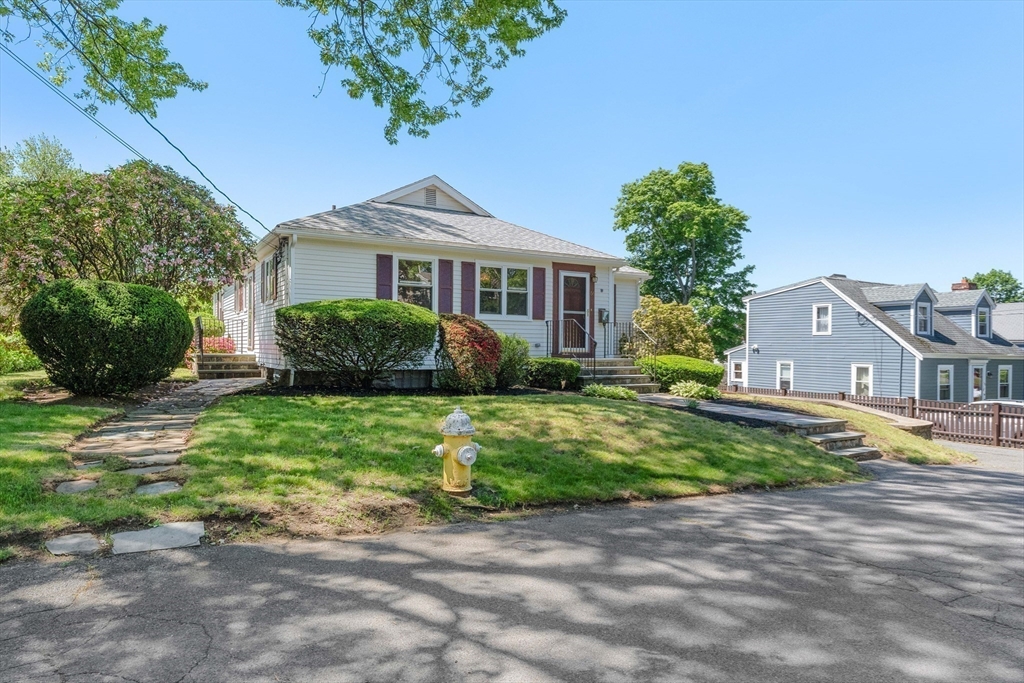 66 Overlook Rd