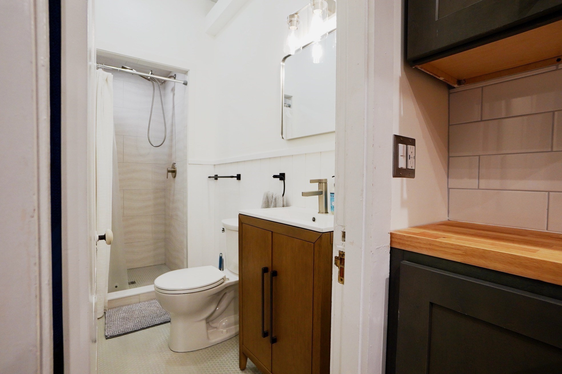 83 Pleasant St # 3