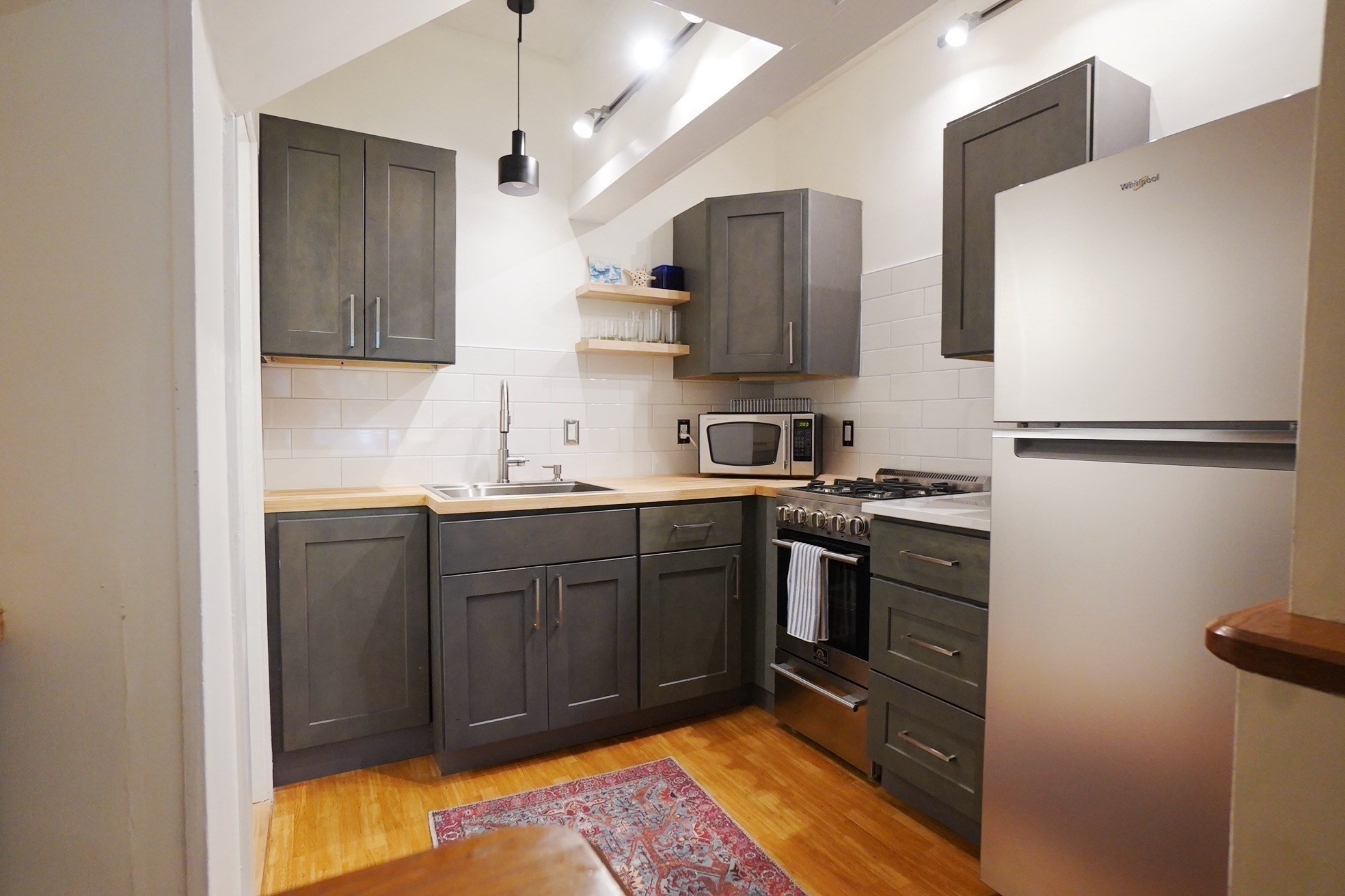 83 Pleasant St # 3