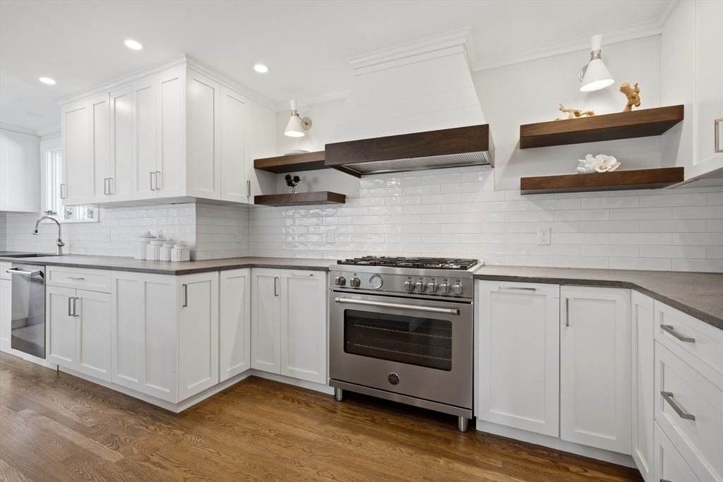 5 Coolidge Rd