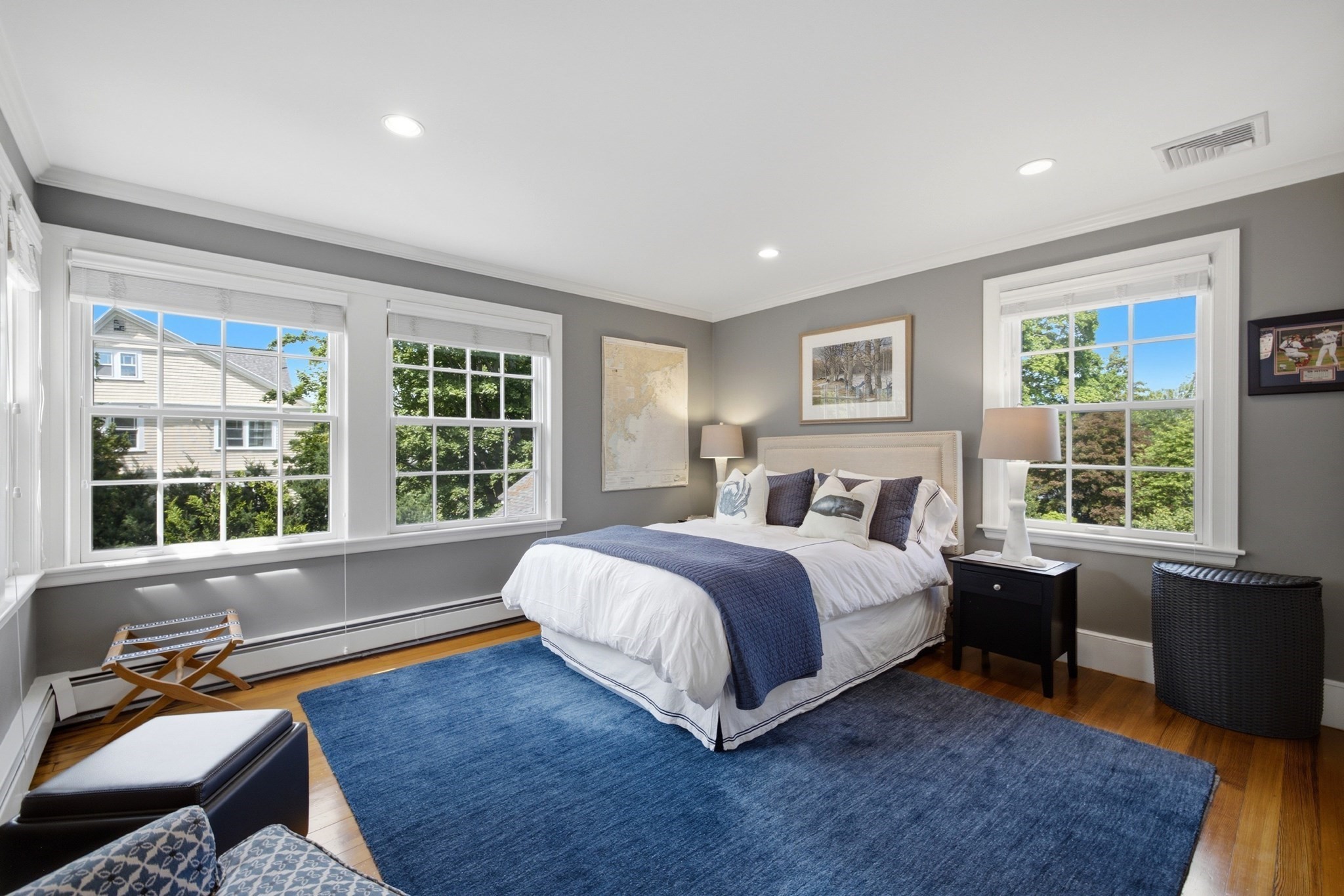 5 Bartlett St