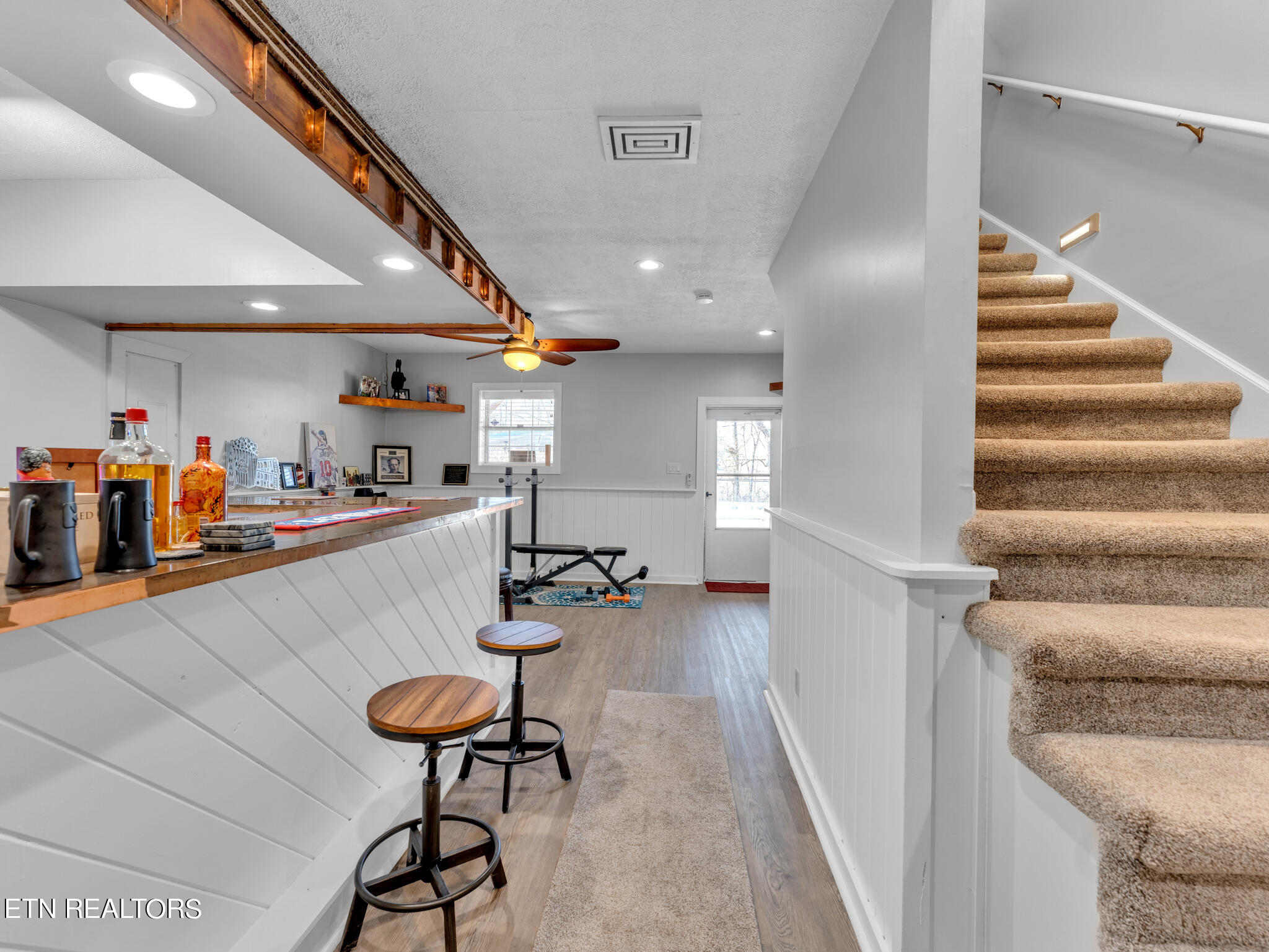 1527 Hall Acres Drive