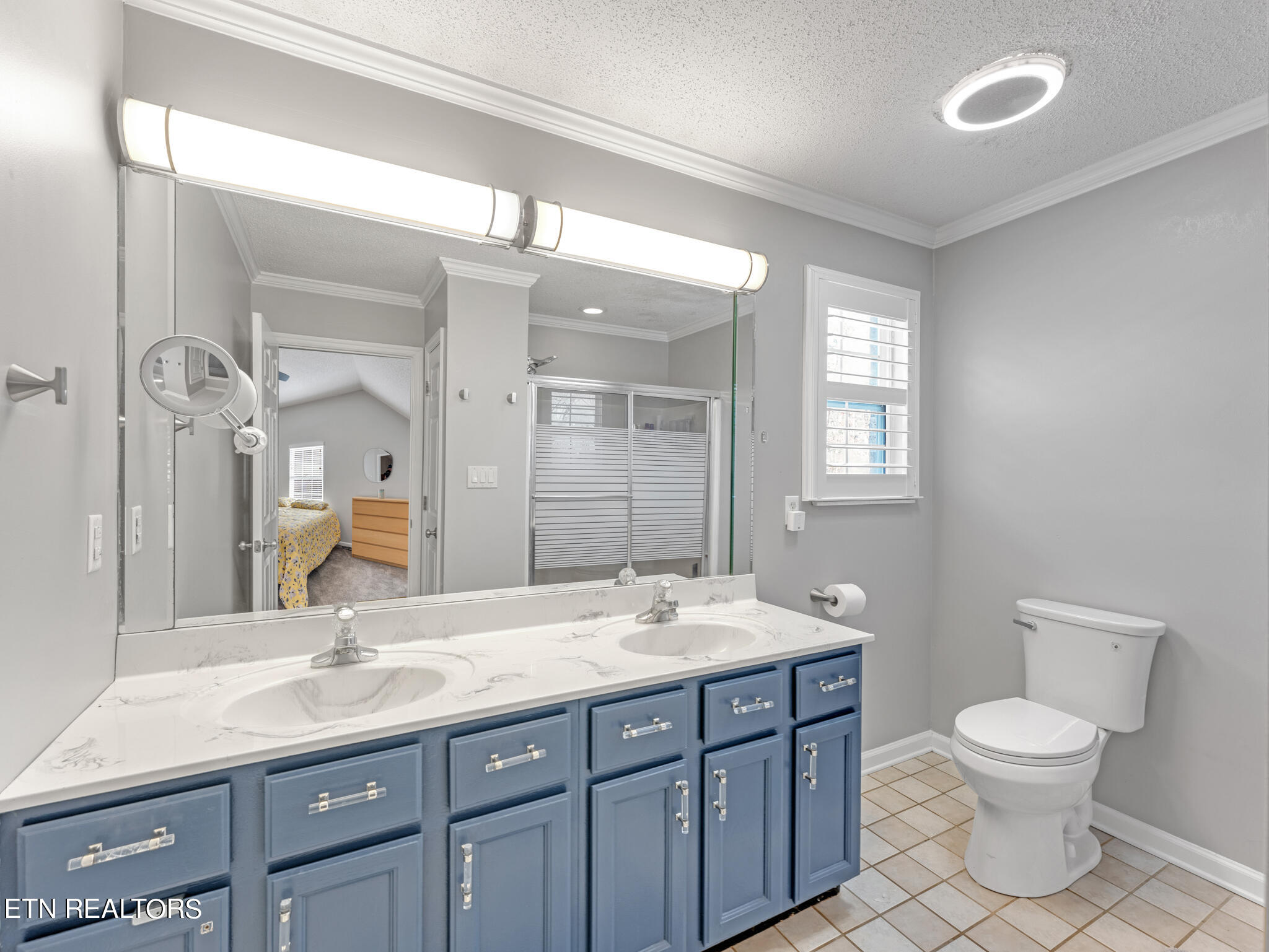 1527 Hall Acres Drive