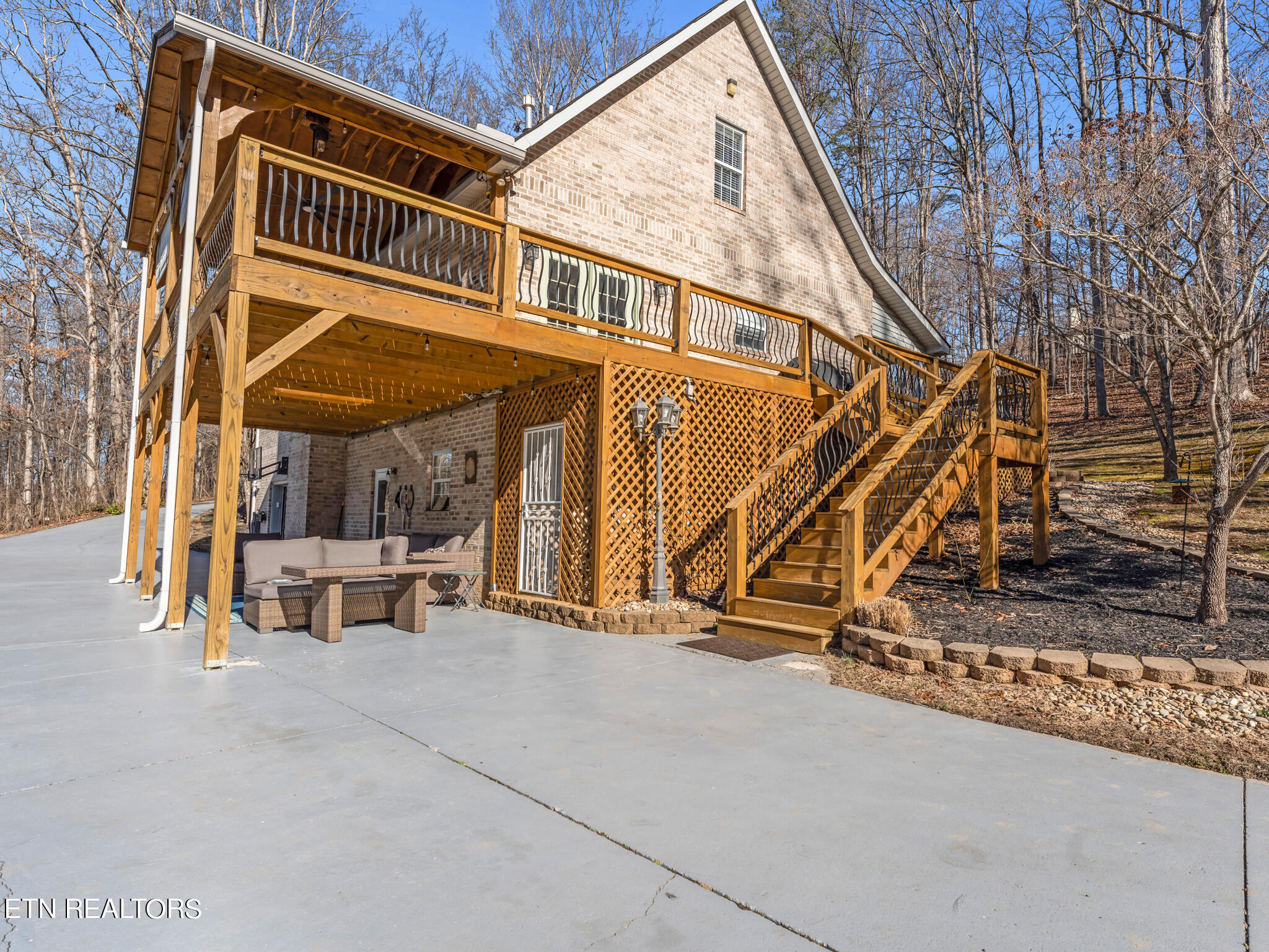 1527 Hall Acres Drive