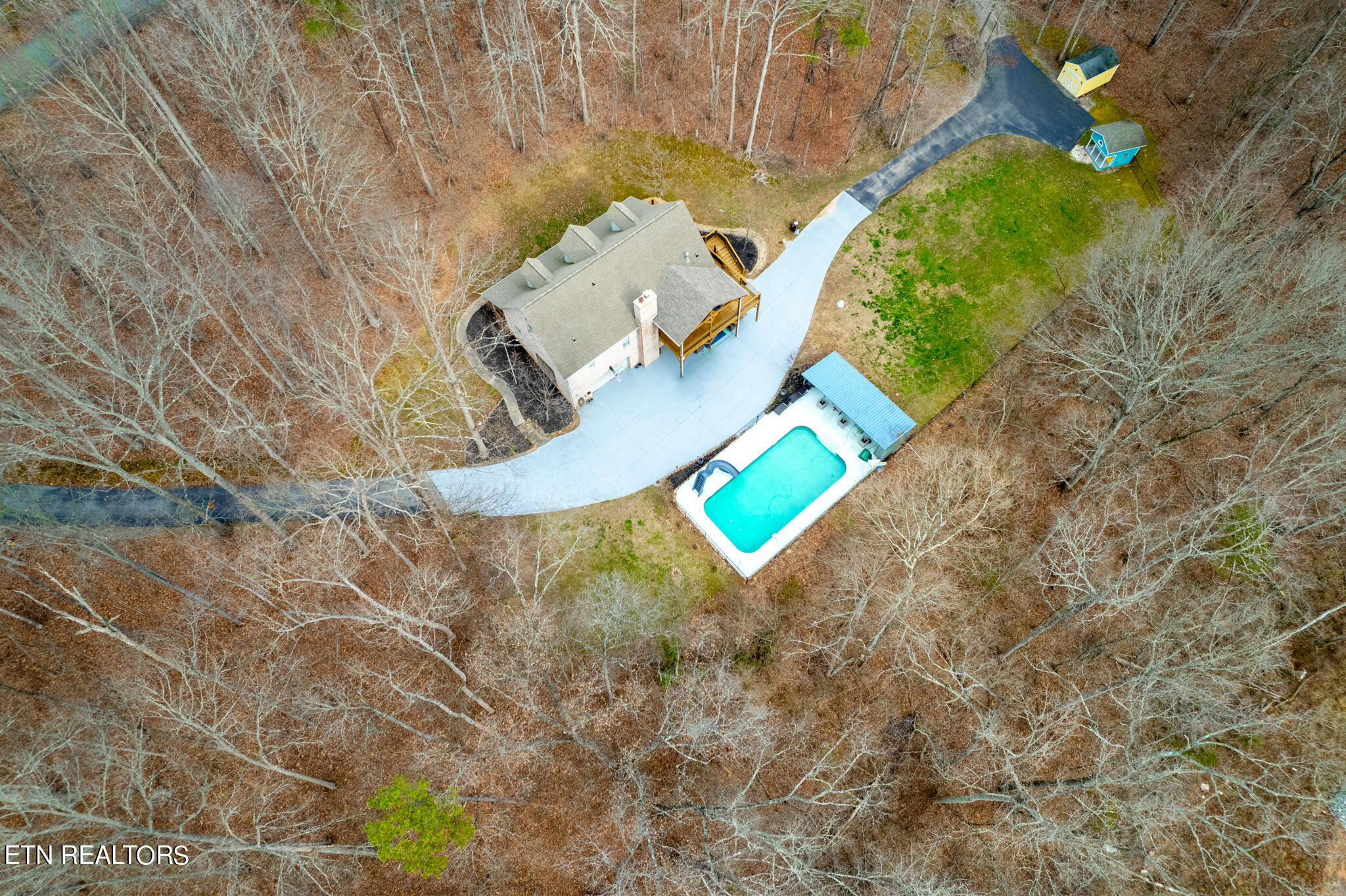 1527 Hall Acres Drive