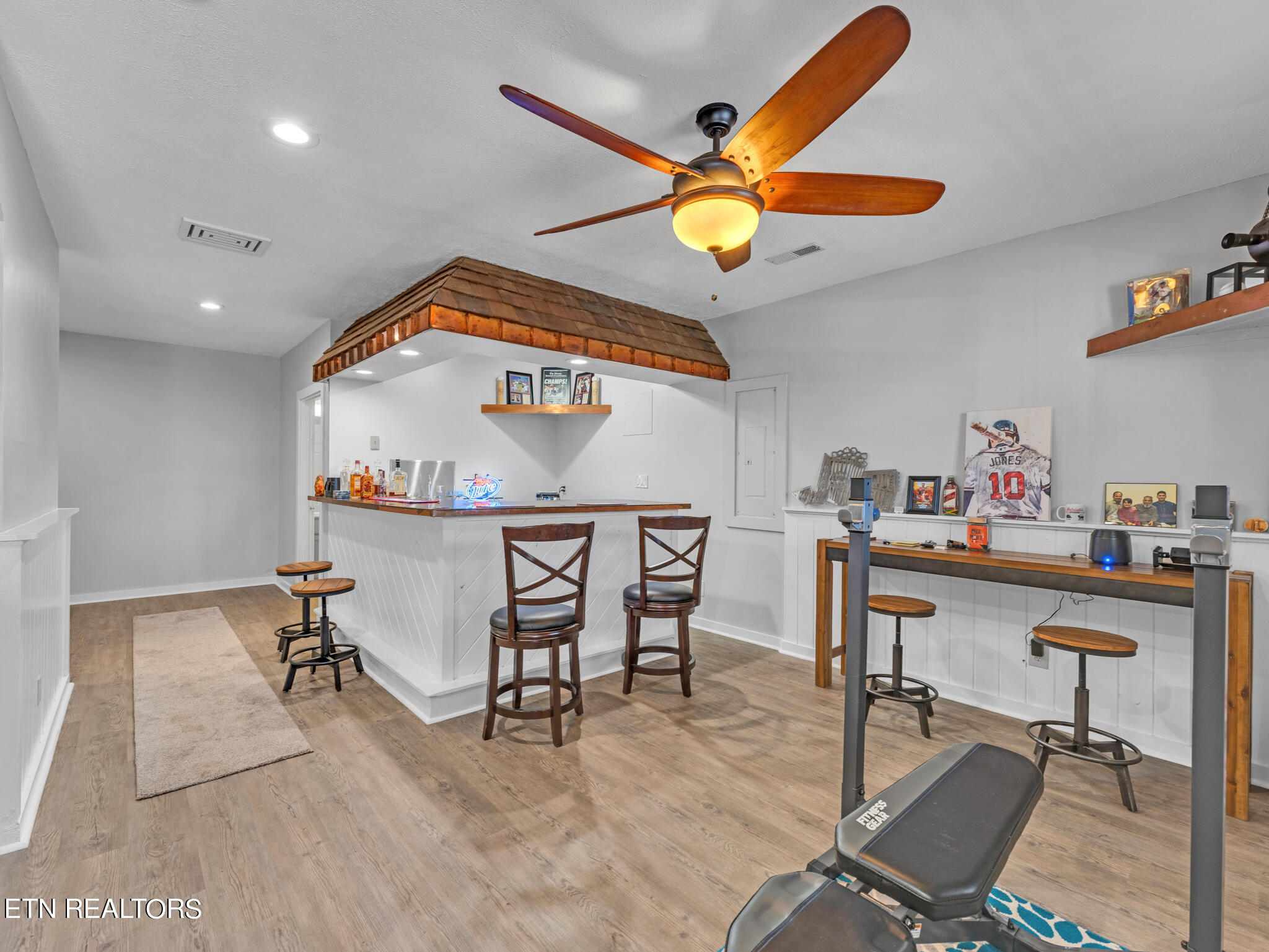 1527 Hall Acres Drive