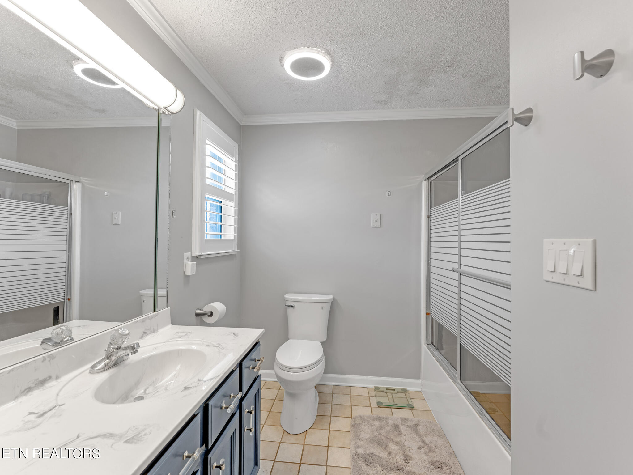 1527 Hall Acres Drive