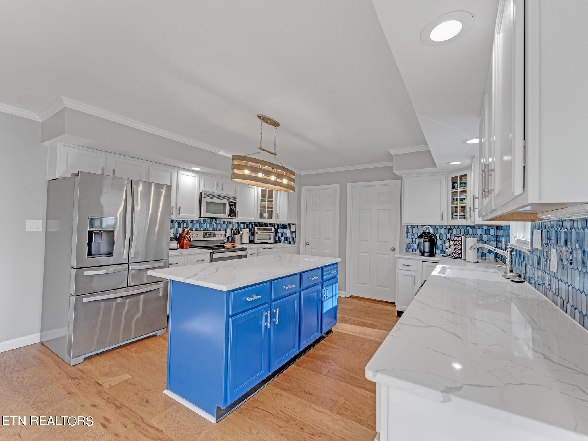 1527 Hall Acres Drive