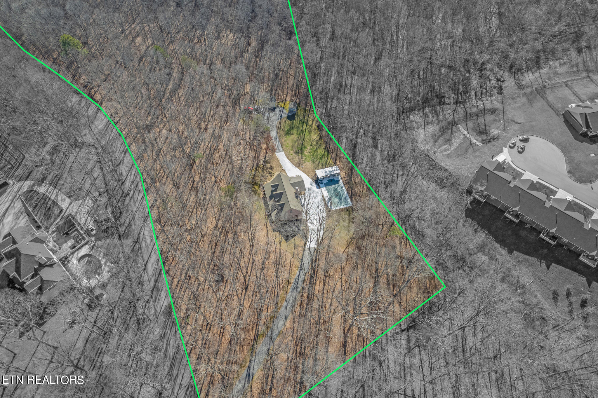 1527 Hall Acres Drive