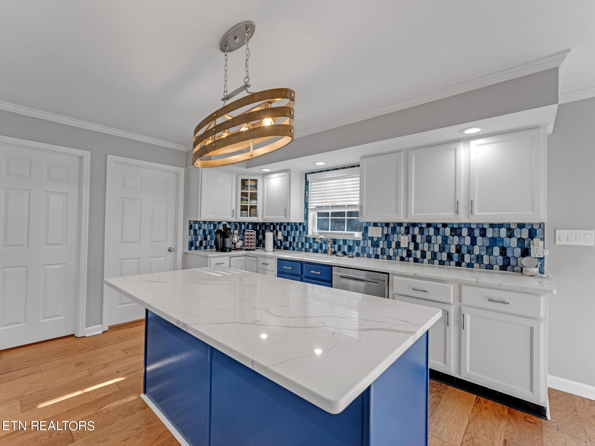 1527 Hall Acres Drive