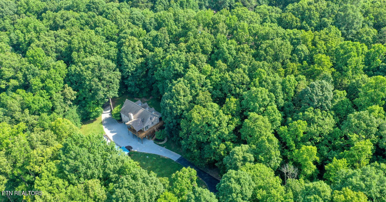 1527 Hall Acres Drive