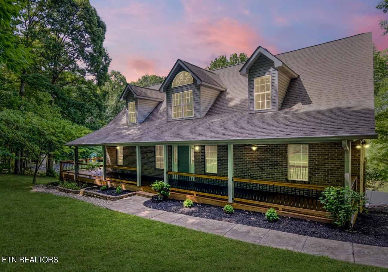 1527 Hall Acres Drive