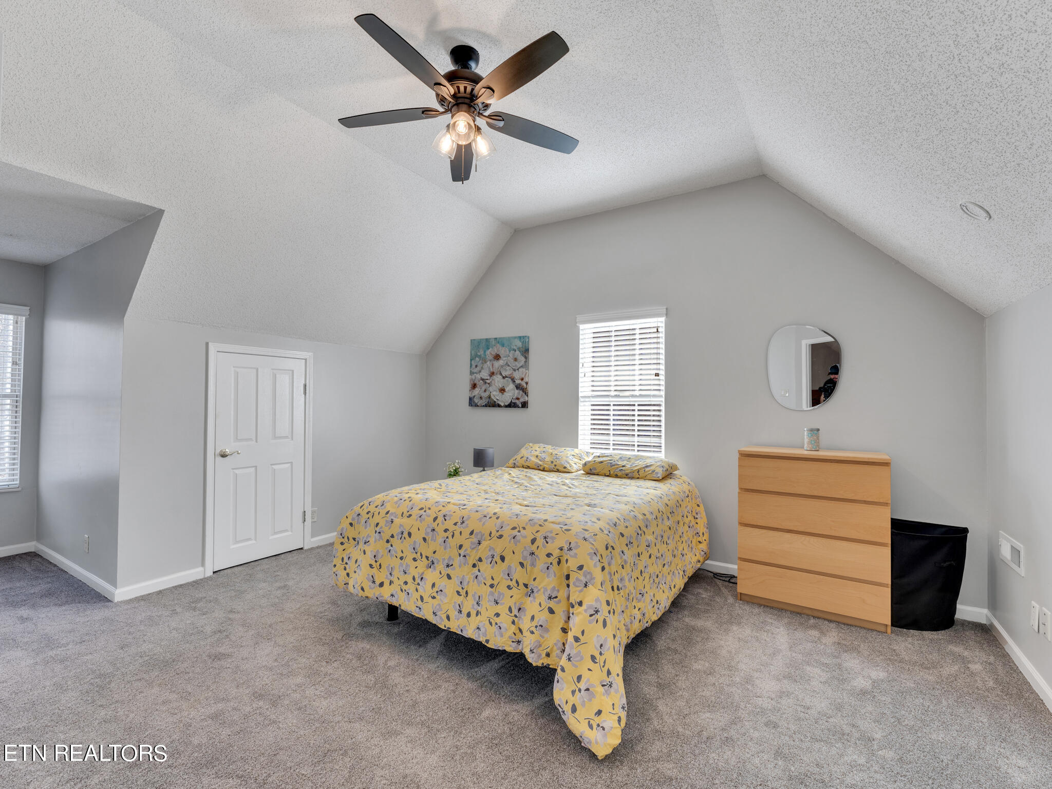 1527 Hall Acres Drive