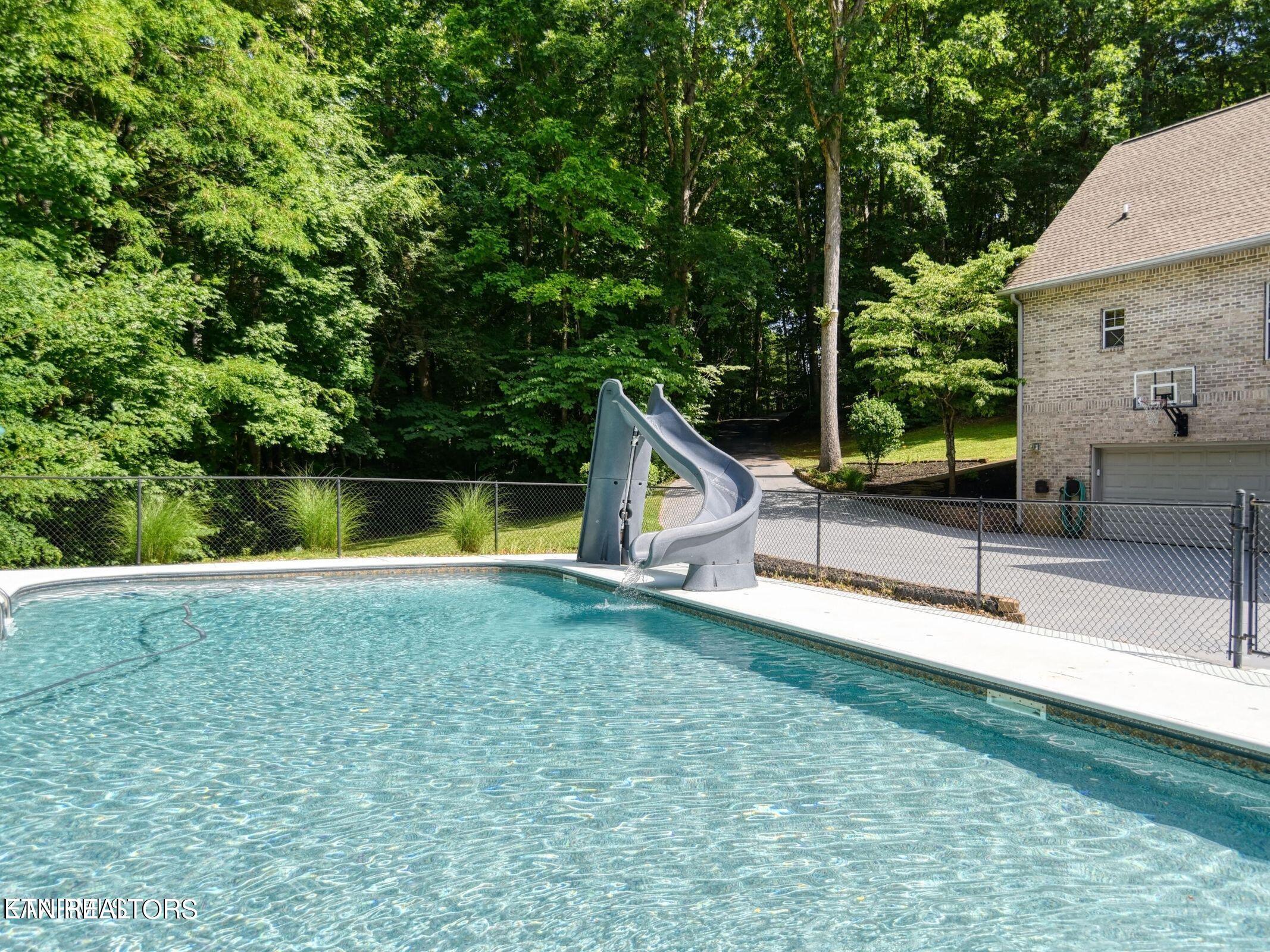 1527 Hall Acres Drive