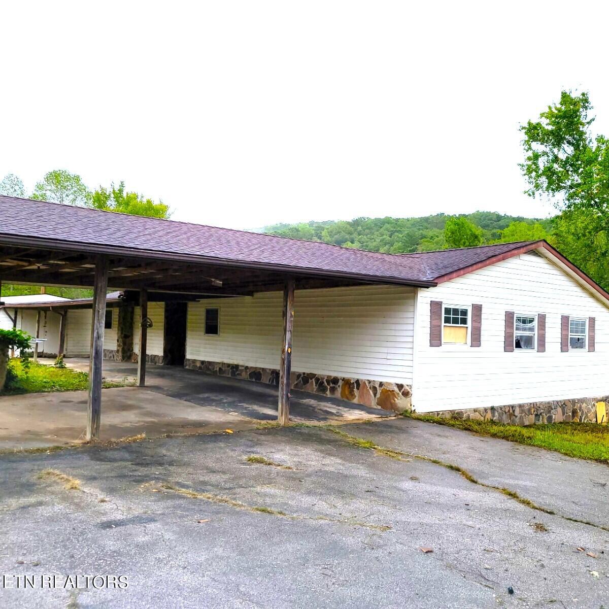2699 Sugar Grove Valley Rd