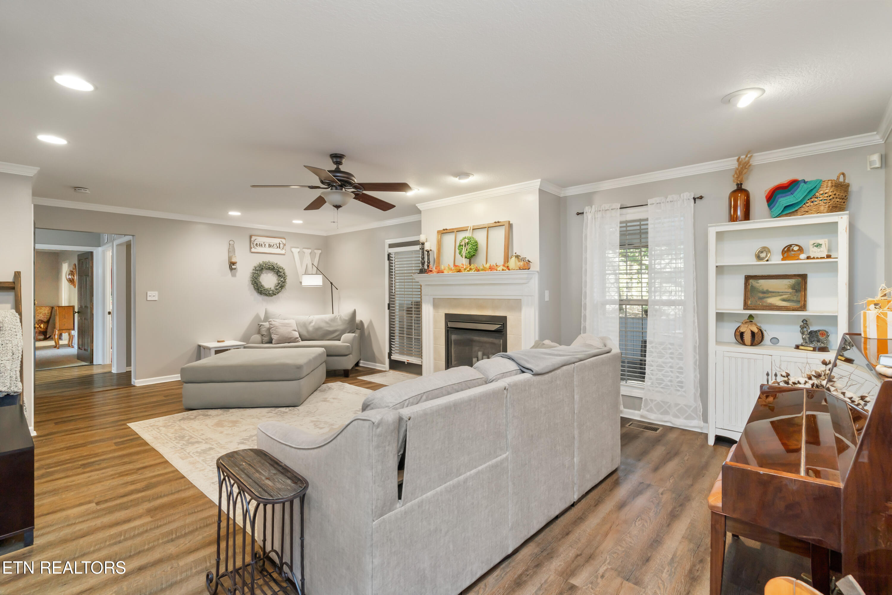 8536 Reagan Woods Lane