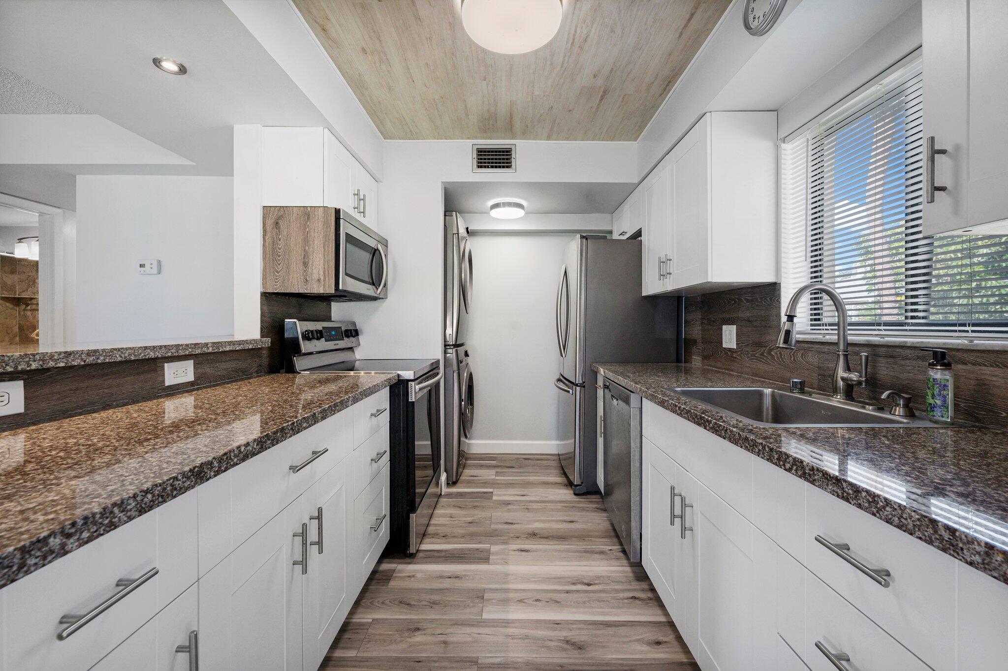 200 International Drive, 306