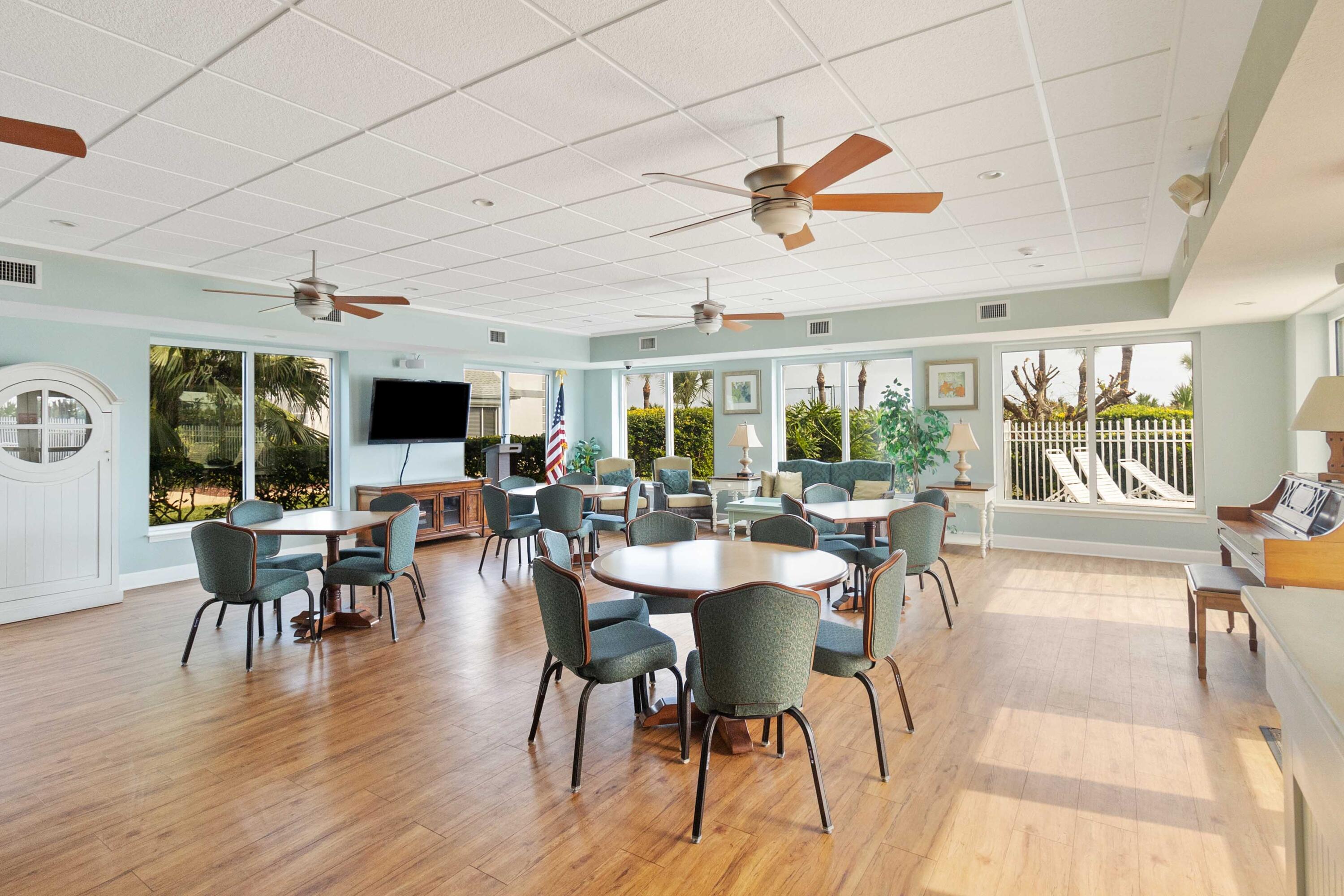 414 Beach Park Lane