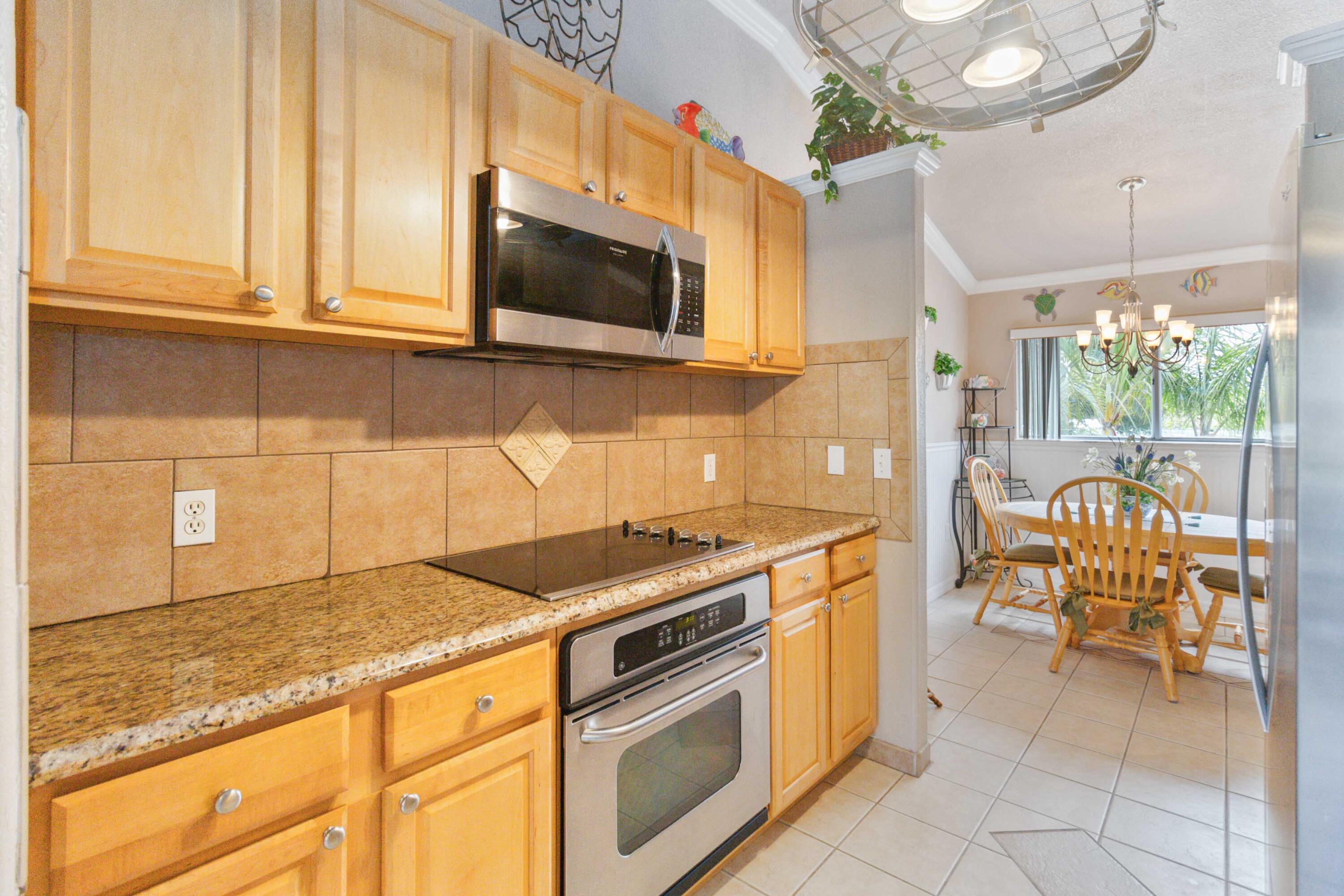 414 Beach Park Lane