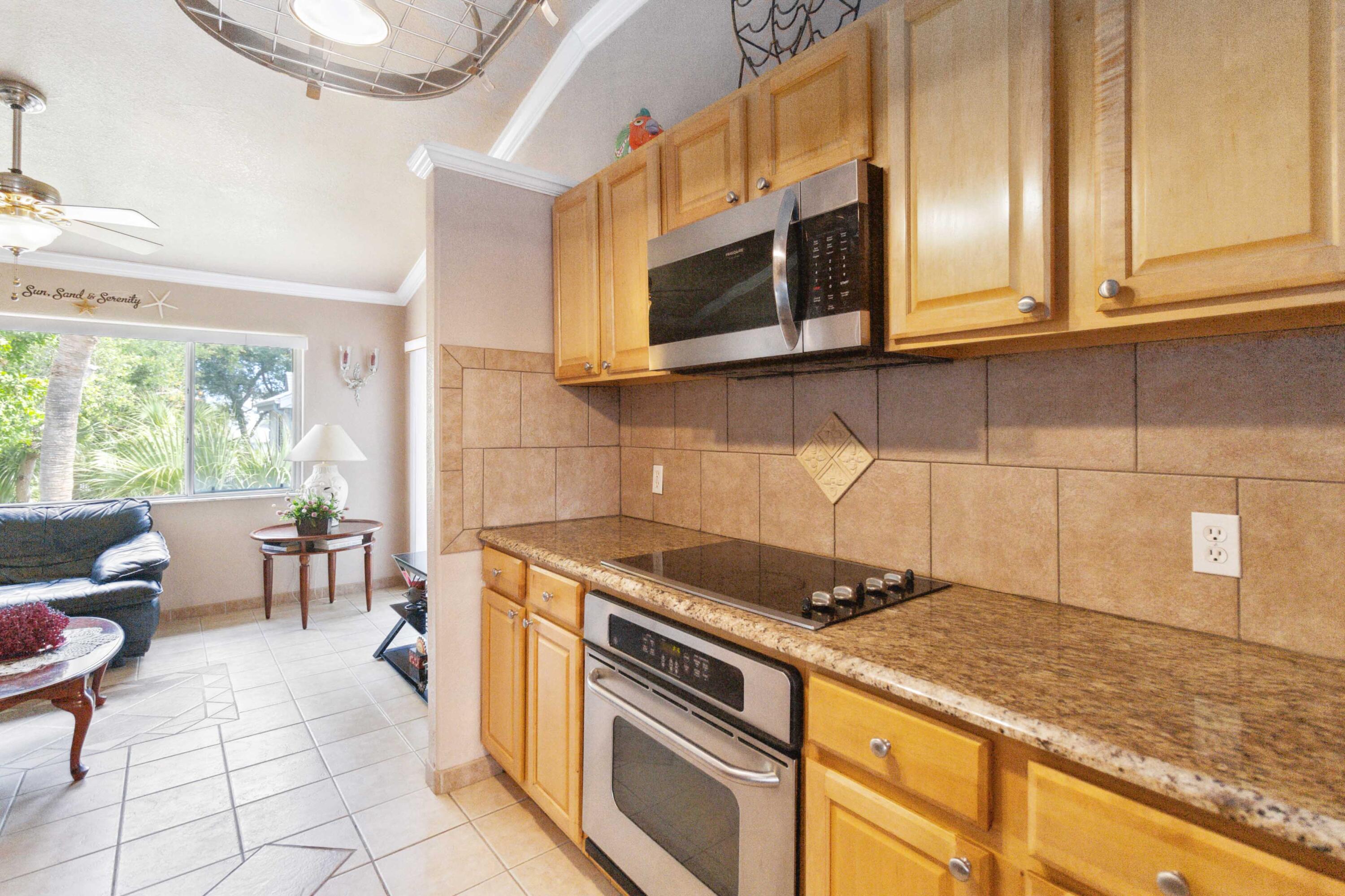 414 Beach Park Lane