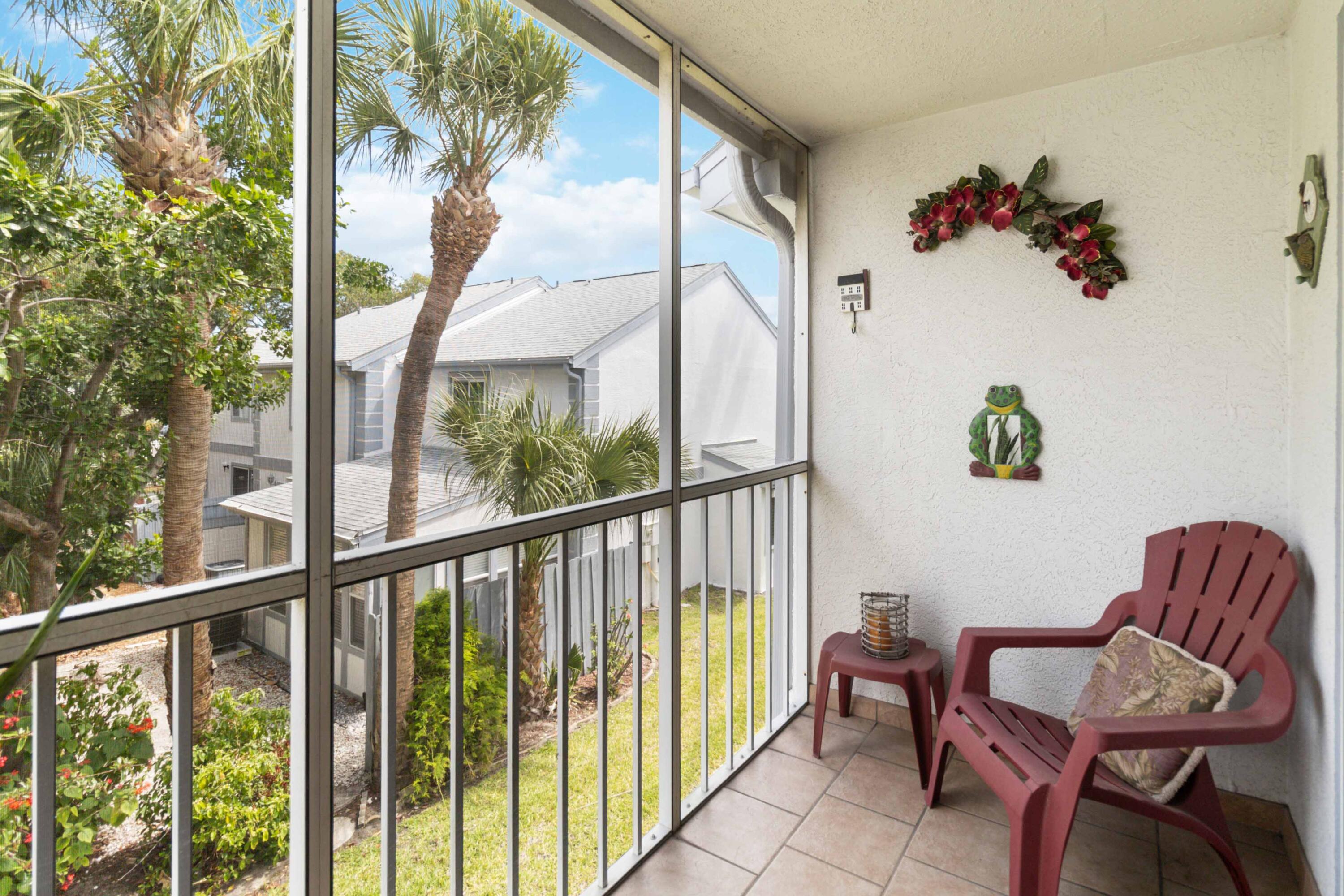 414 Beach Park Lane