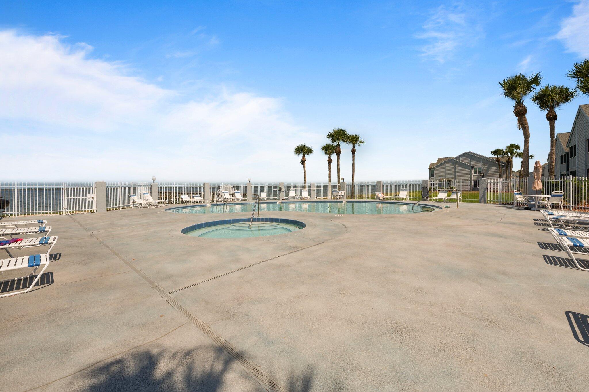7160 N Highway 1, 101