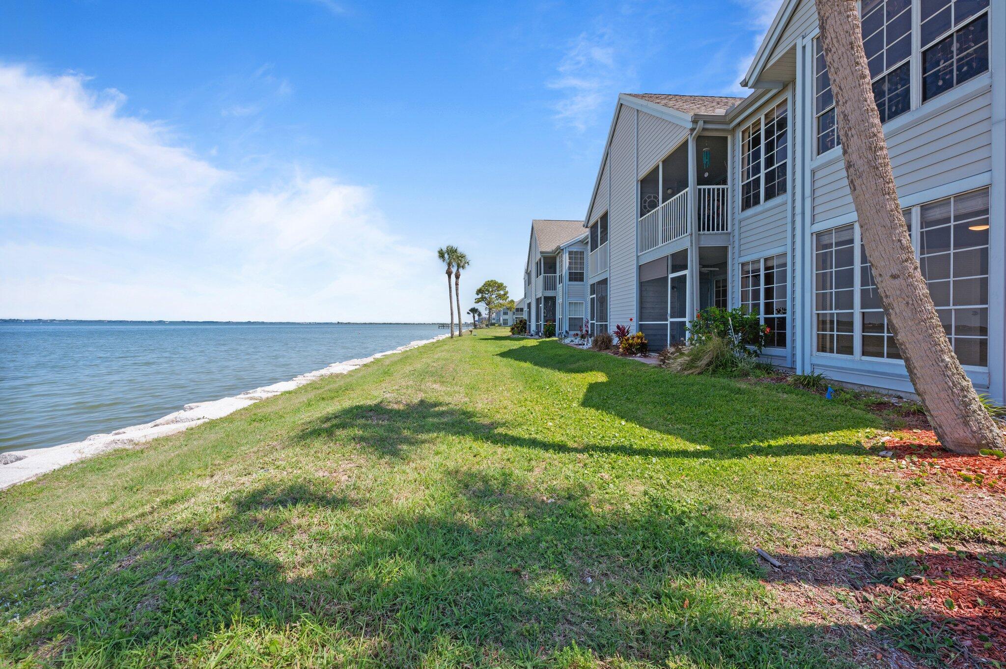 7160 N Highway 1, 101