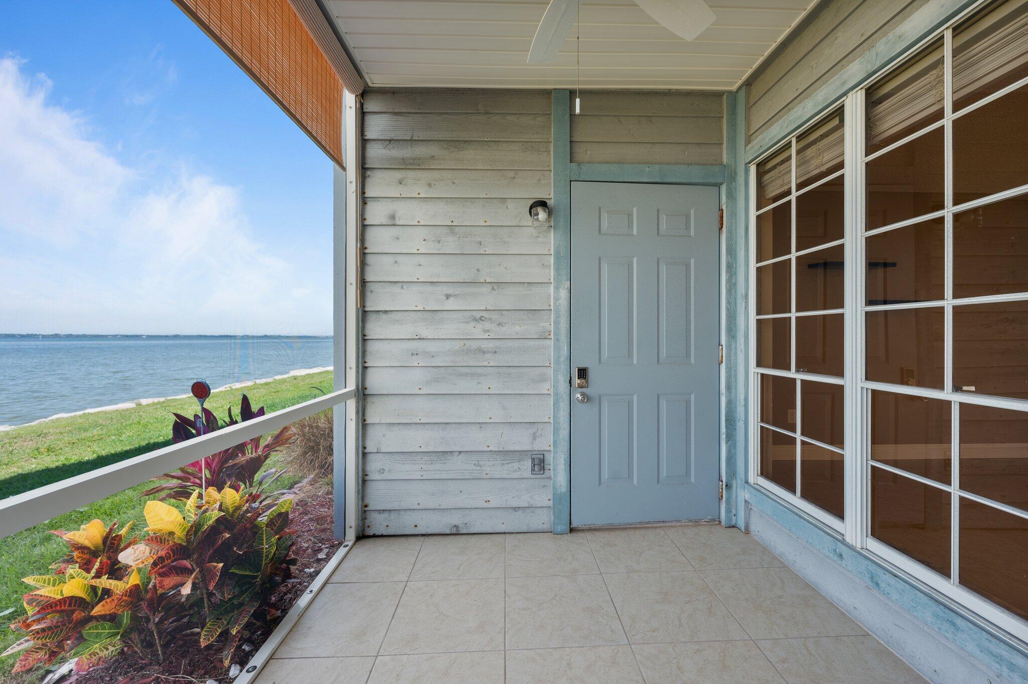 7160 N Highway 1, 101