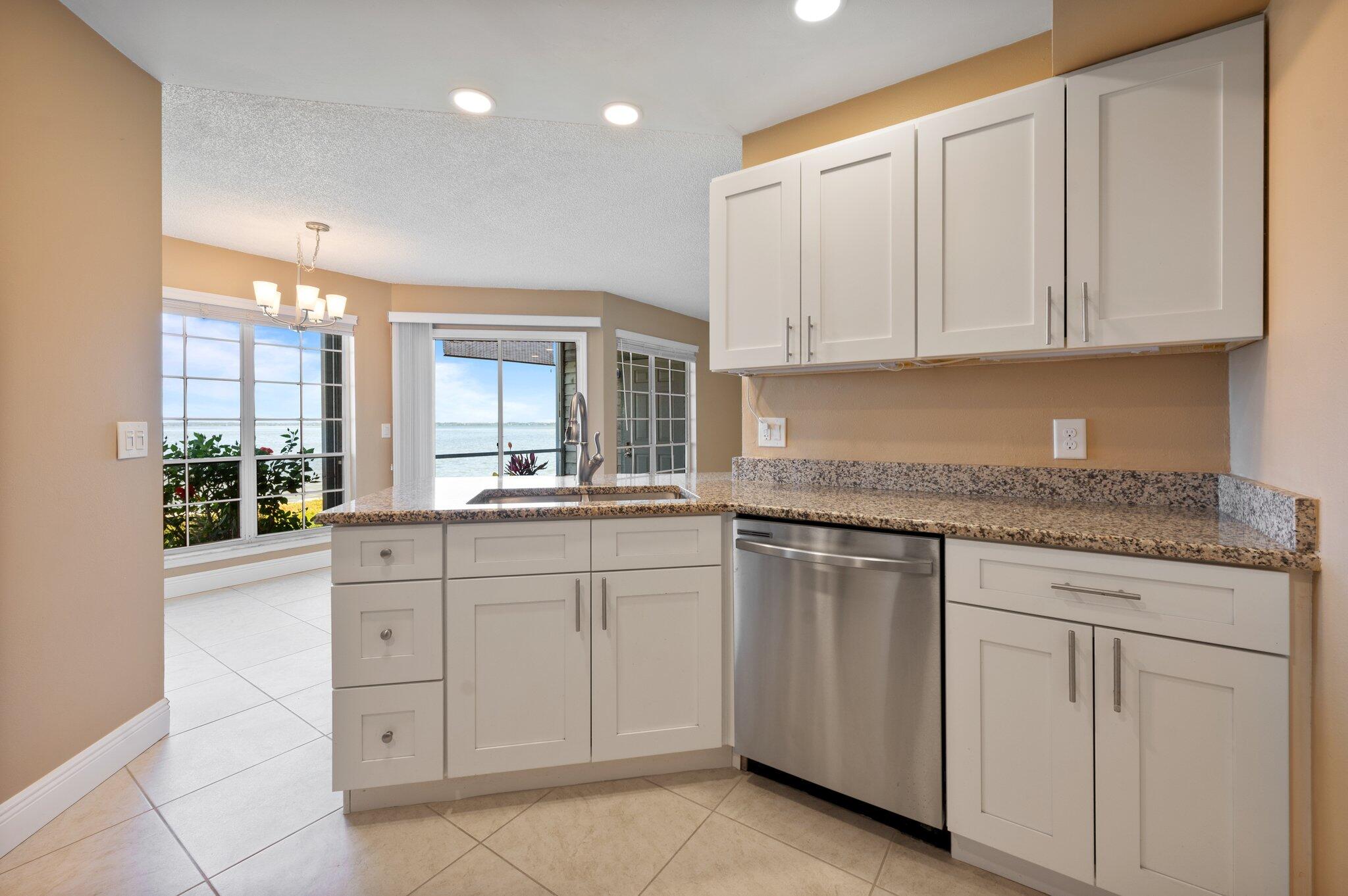 7160 N Highway 1, 101