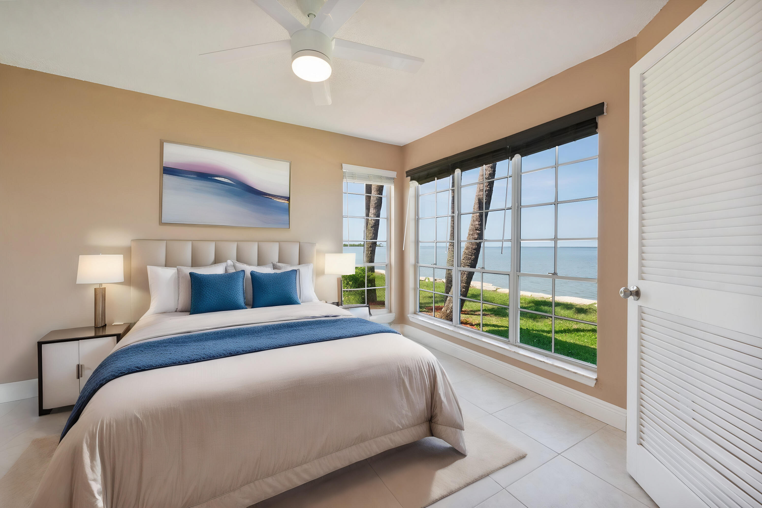 7160 N Highway 1, 101