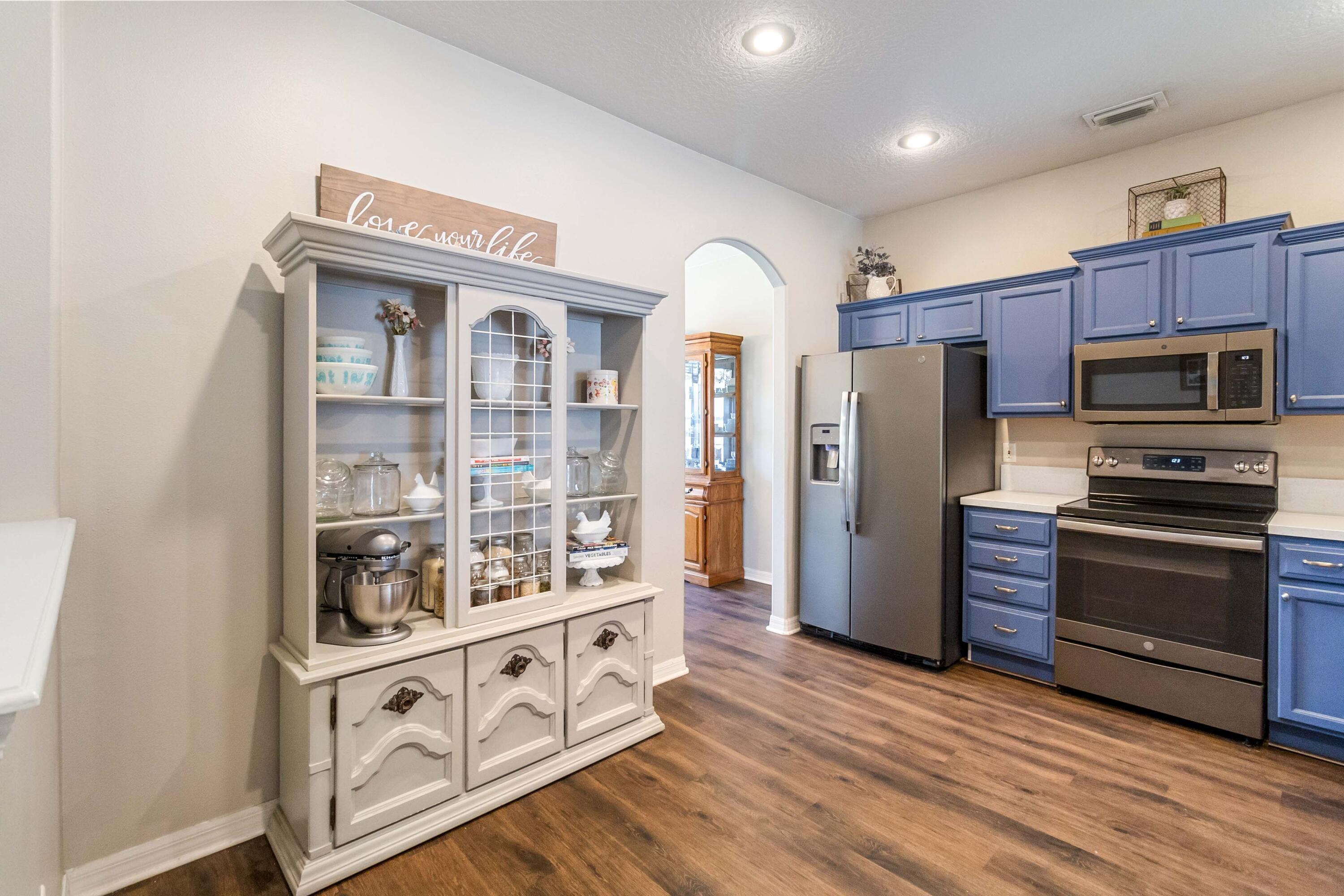 5880 Hummingbird Court