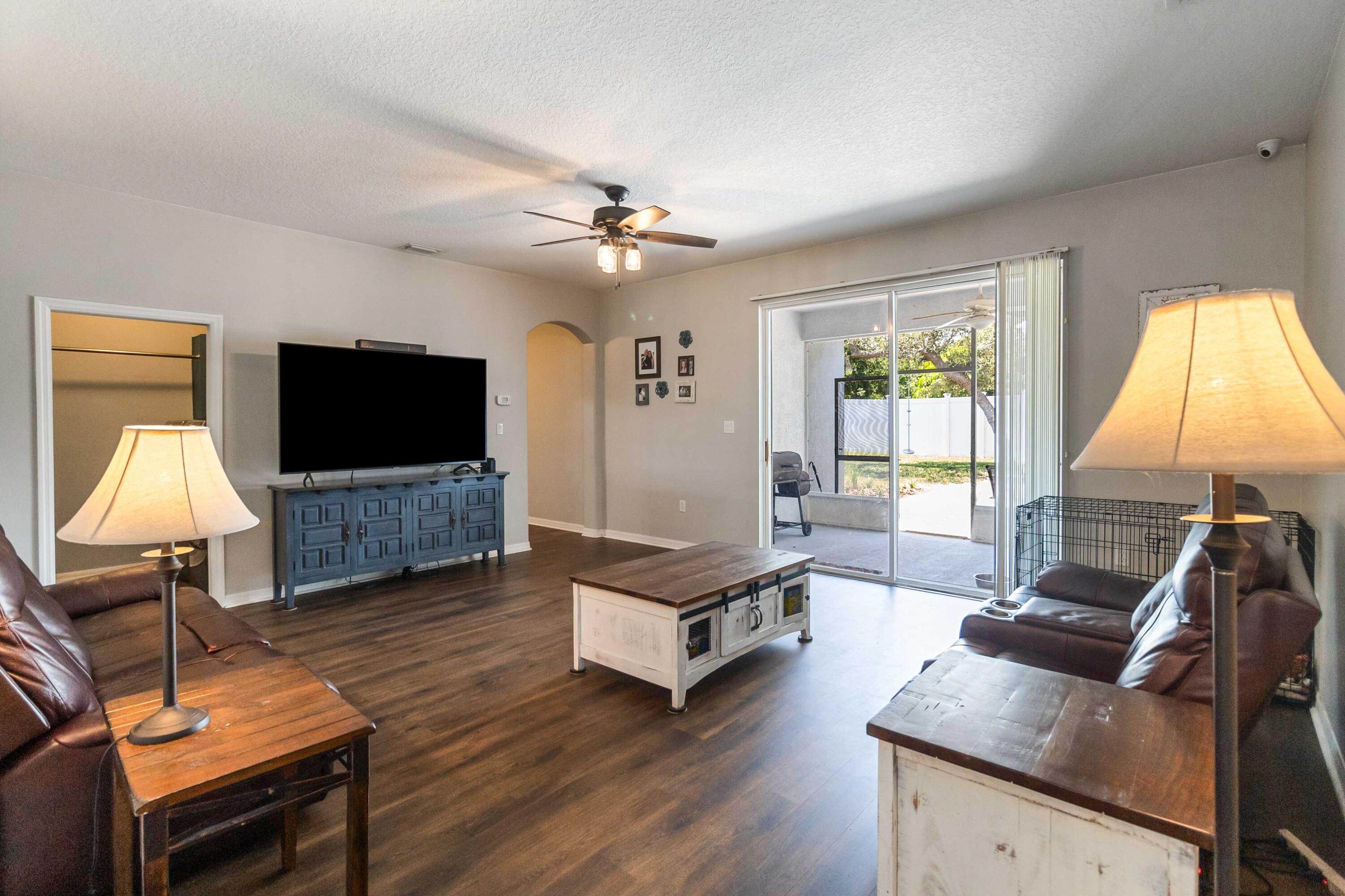 5880 Hummingbird Court