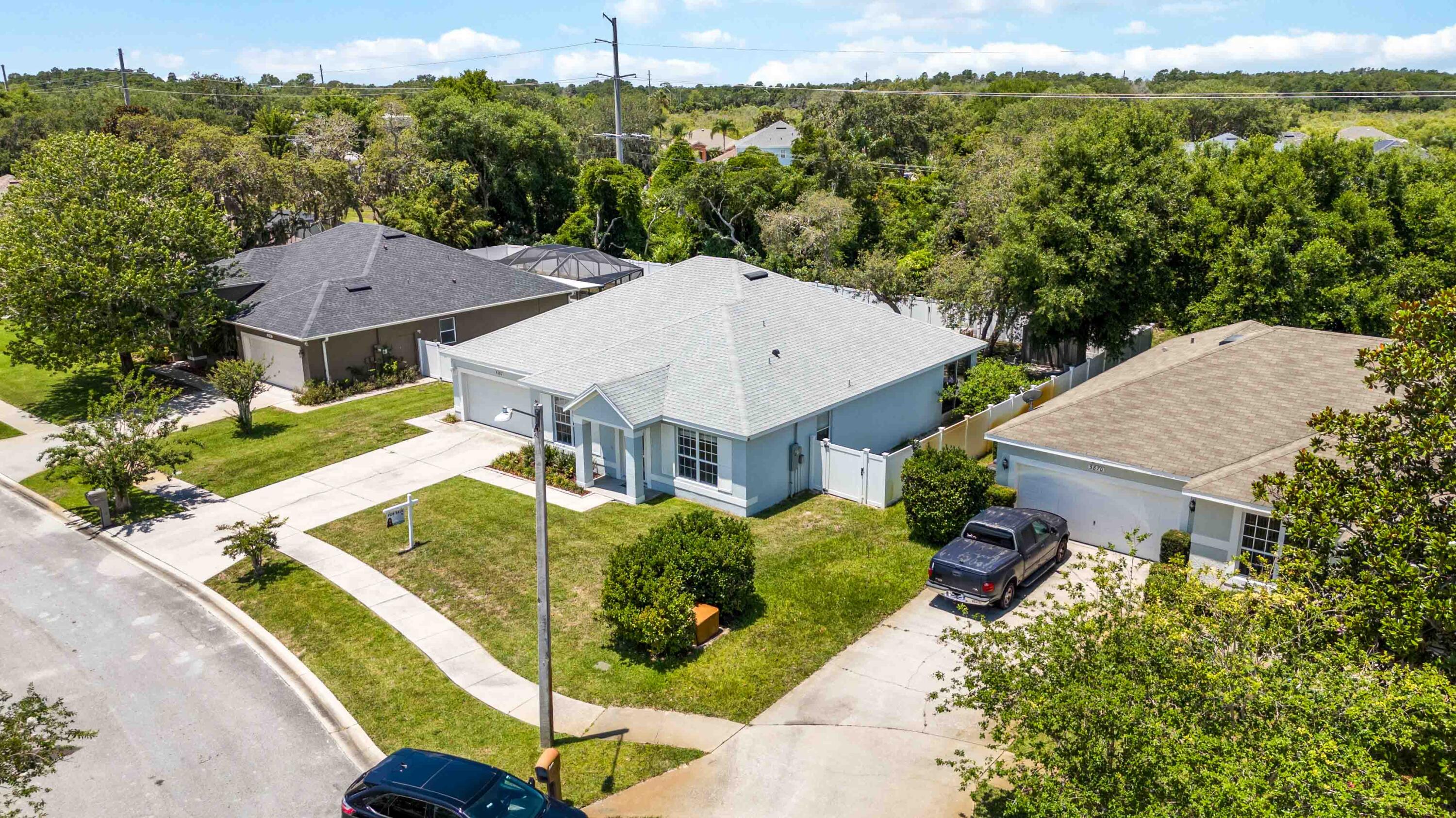 5880 Hummingbird Court