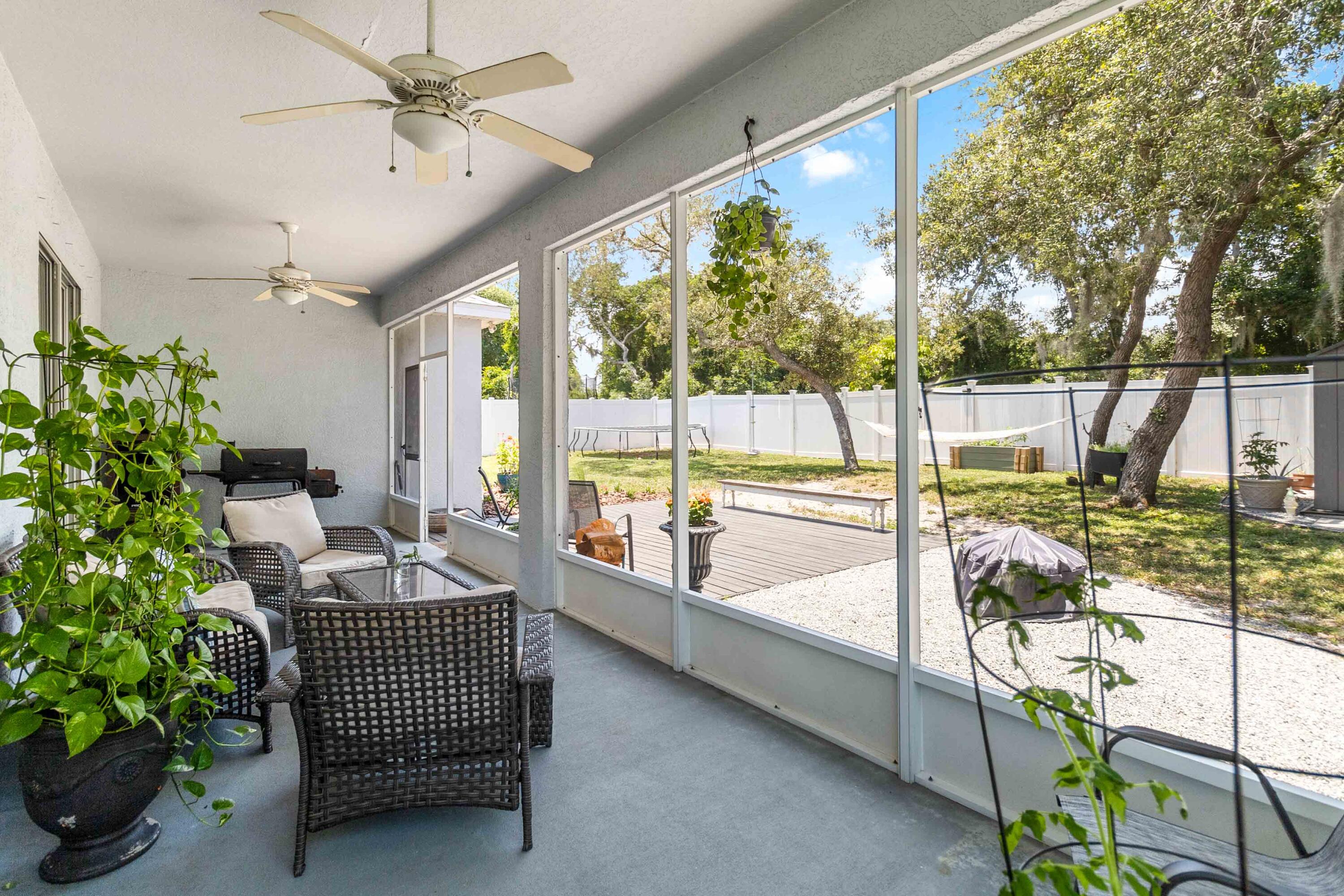 5880 Hummingbird Court