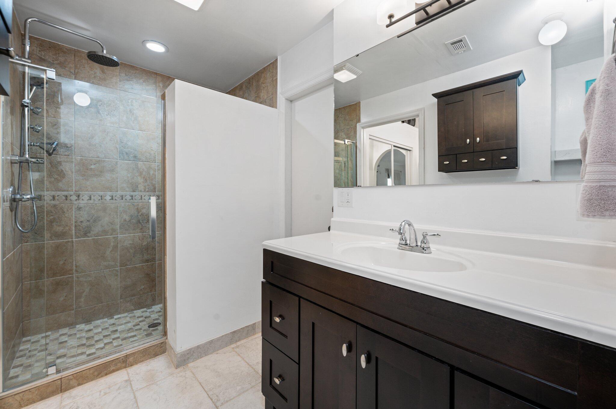 6871 Raccoon Court