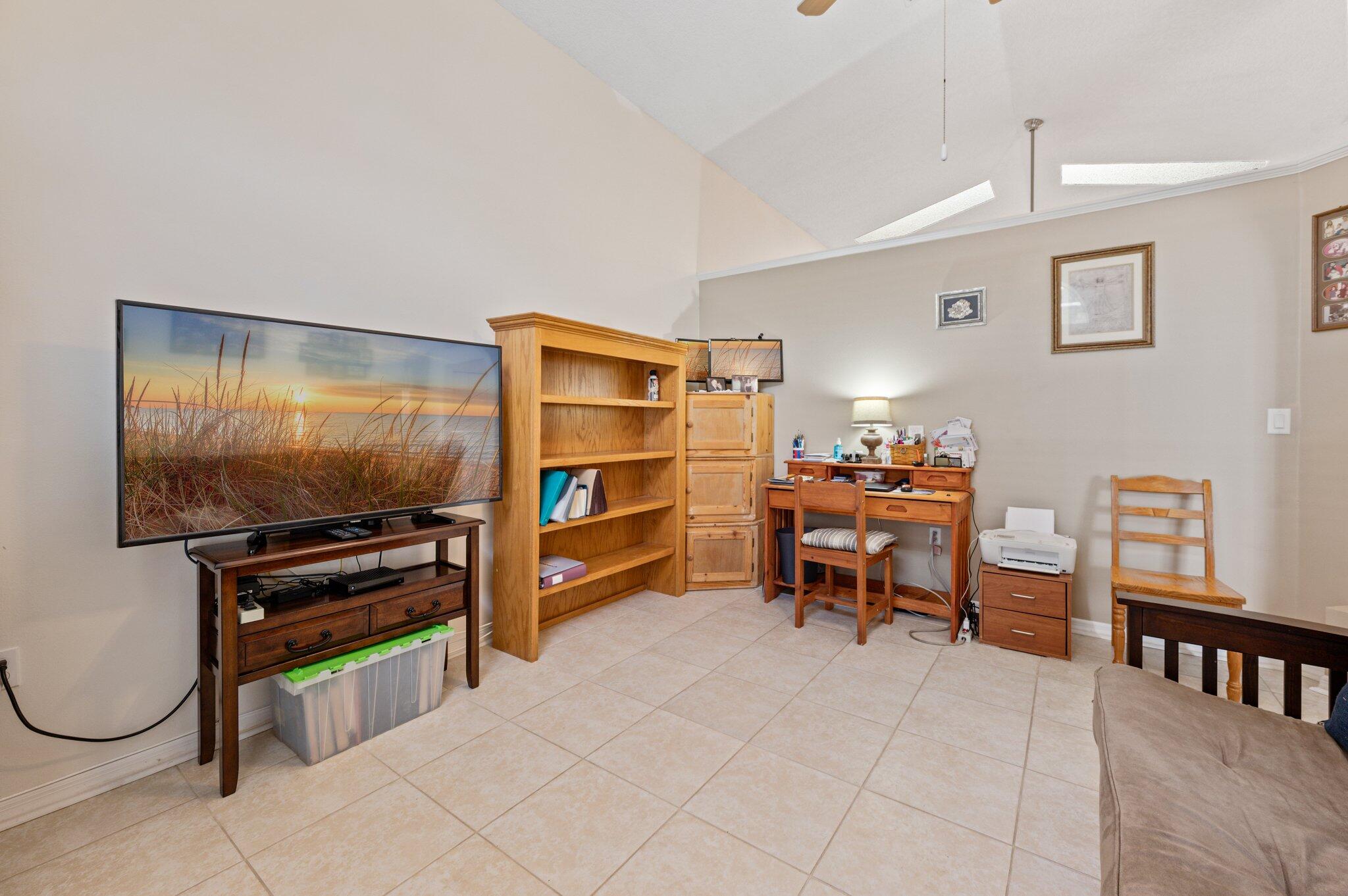 6871 Raccoon Court