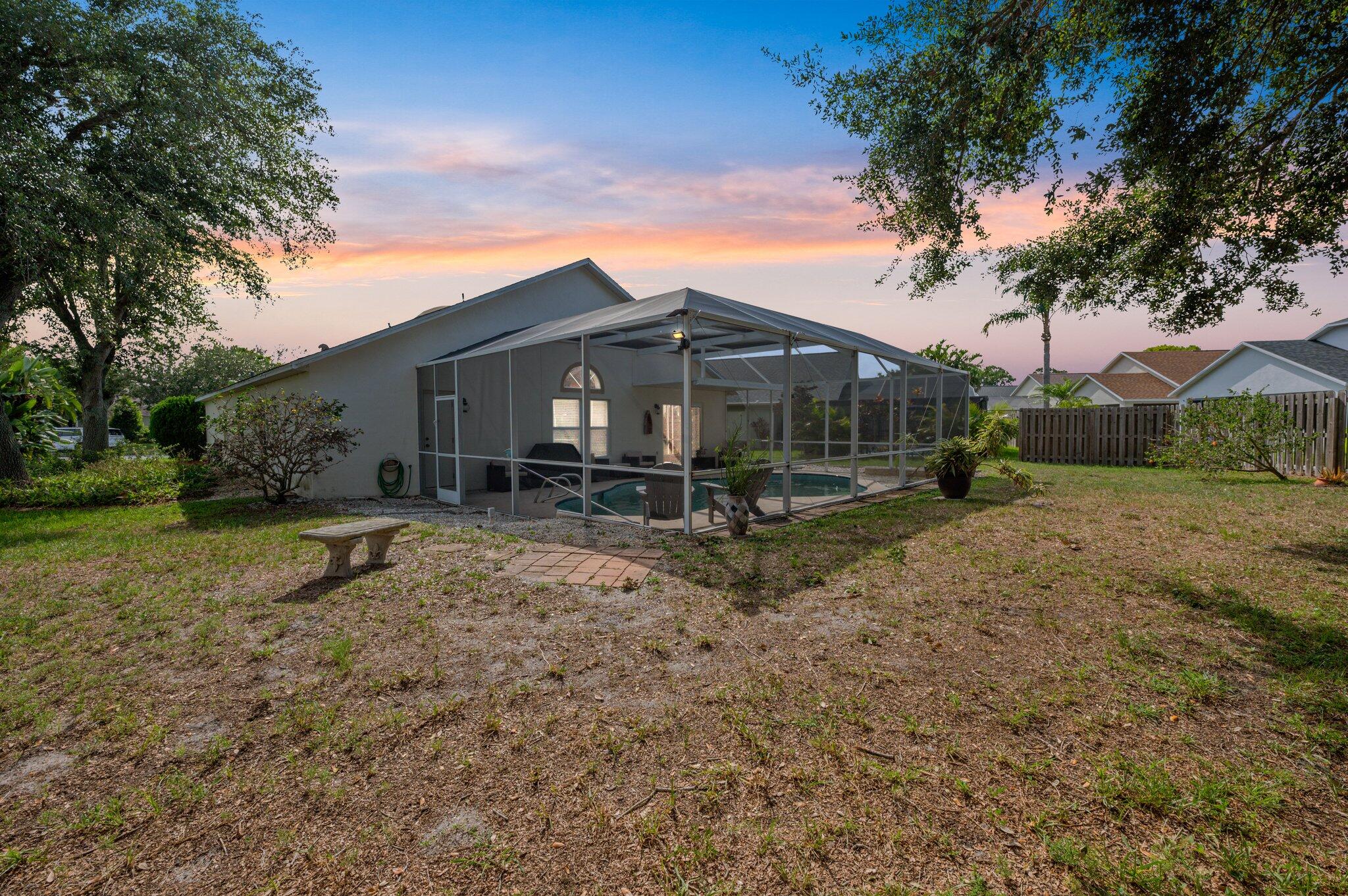 6871 Raccoon Court