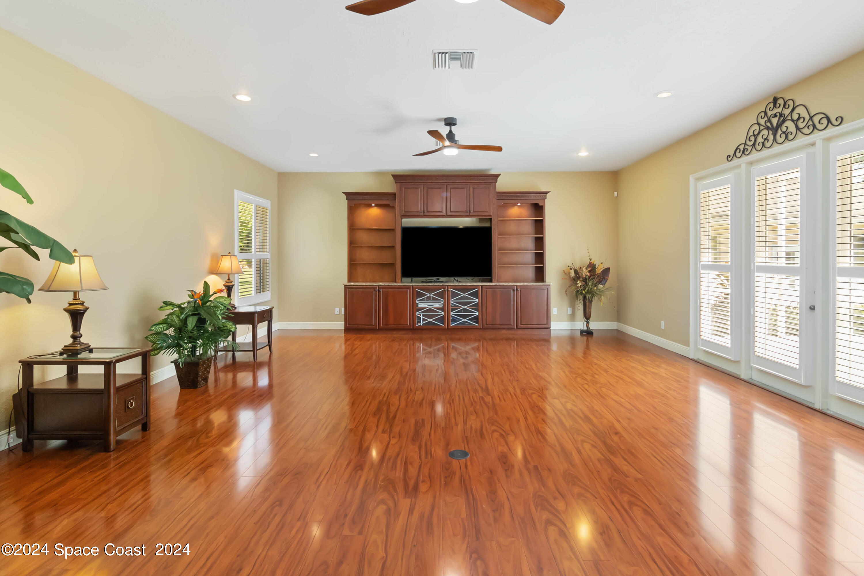 3430 Heron Lane